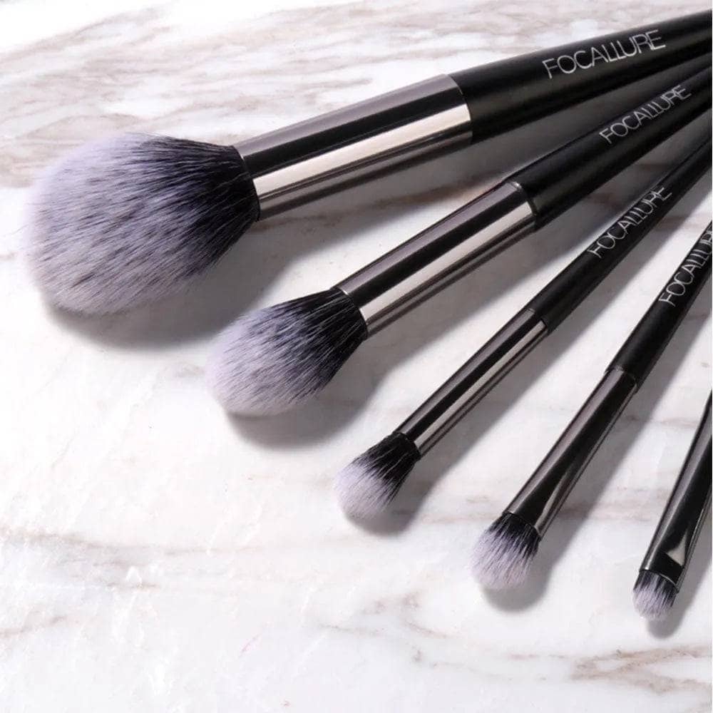 6 Stick Makeup Brush - Image 2