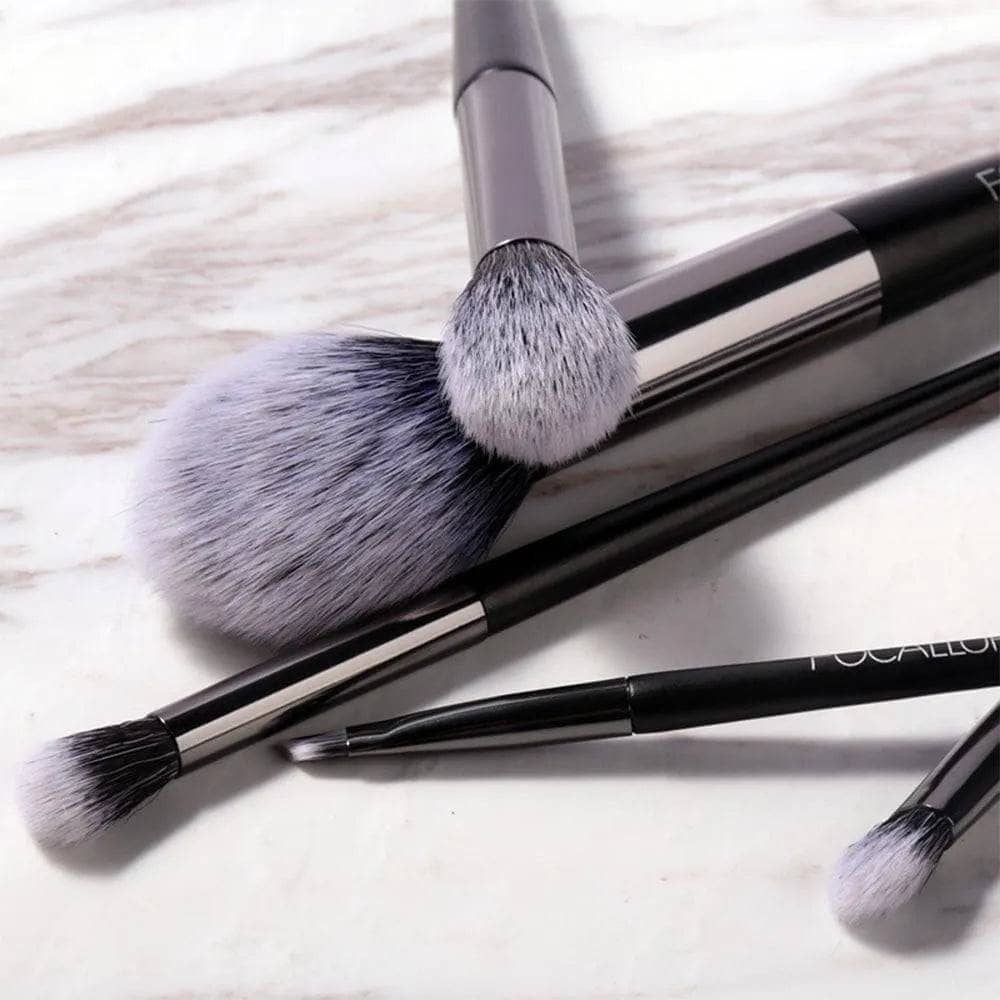 6 Stick Makeup Brush - Image 4