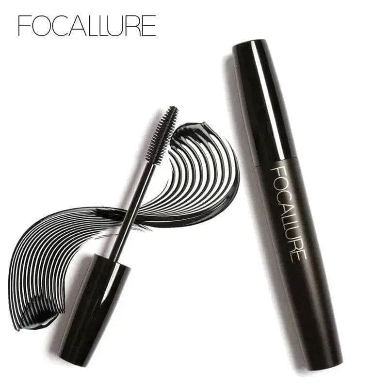 Elastic Stretch Volumizing Mascara - Image 5